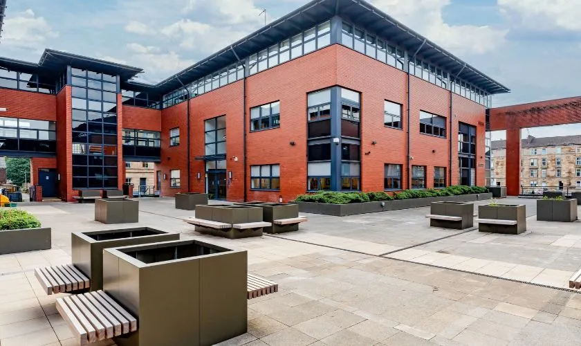 ylf glasgow office